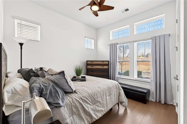 6869 River Rock Drive, Flowery Branch, GA 30542