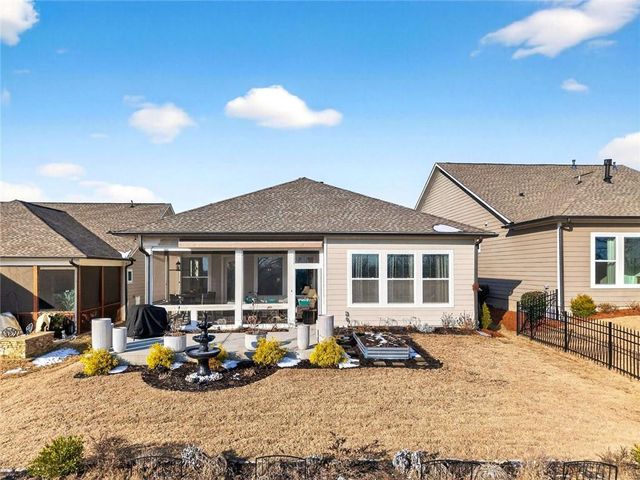 6869 River Rock Drive, Flowery Branch, GA 30542