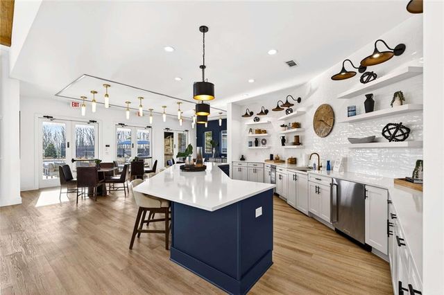 6869 River Rock Drive, Flowery Branch, GA 30542