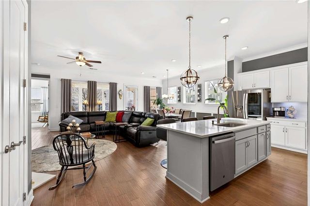 6869 River Rock Drive, Flowery Branch, GA 30542