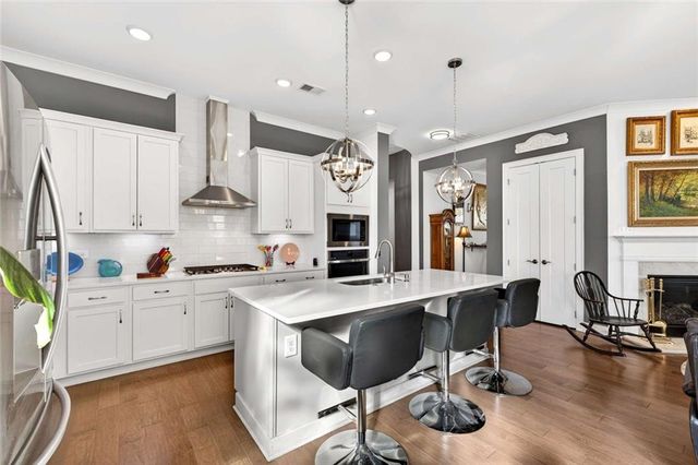 6869 River Rock Drive, Flowery Branch, GA 30542