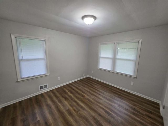 1214 S Broad Street, Monroe, GA 30655