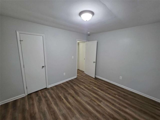1214 S Broad Street, Monroe, GA 30655
