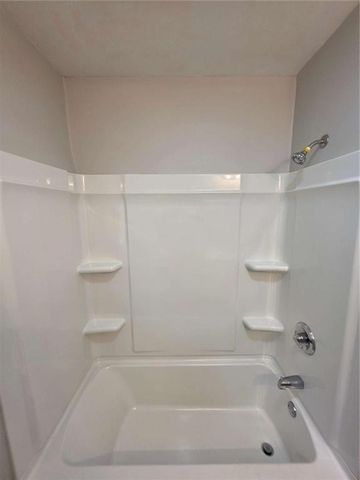 1214 S Broad Street, Monroe, GA 30655
