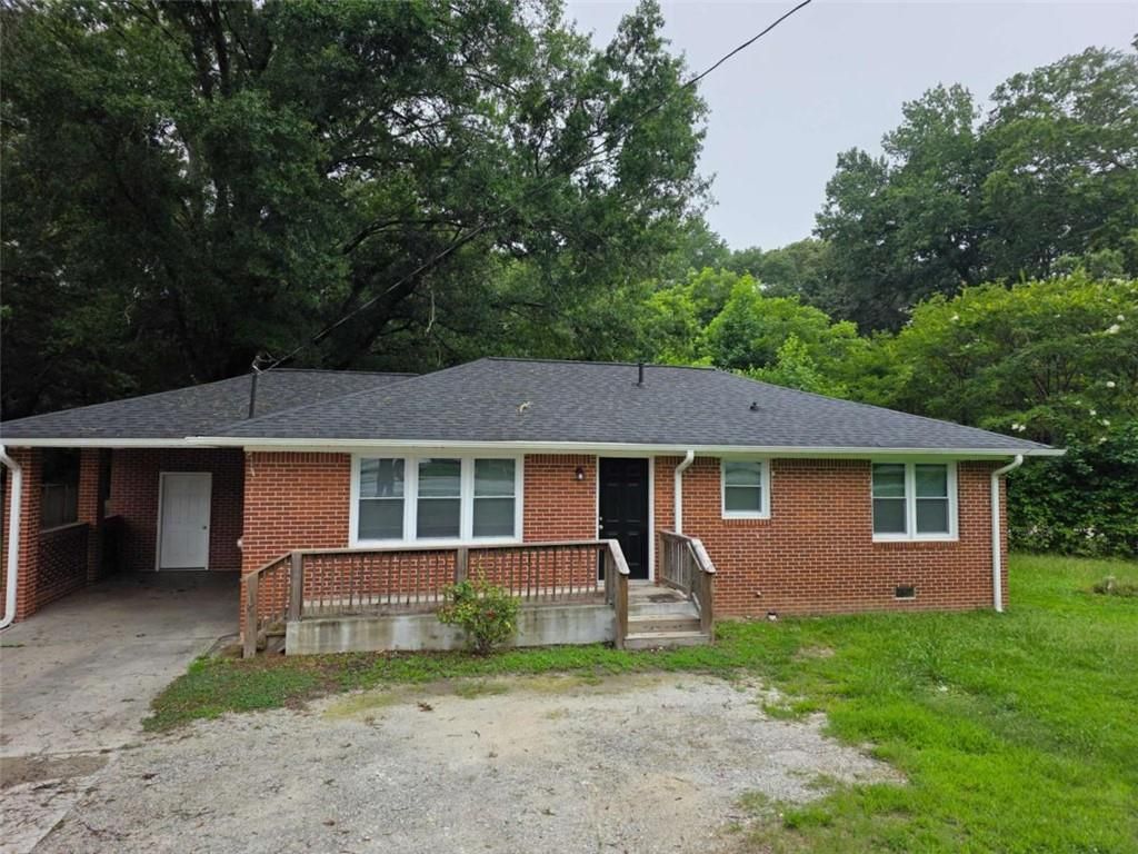 1214 S Broad Street, Monroe, GA 30655