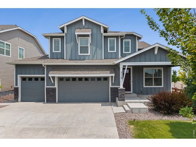 2119 Setting Sun Dr, Windsor, CO 80550