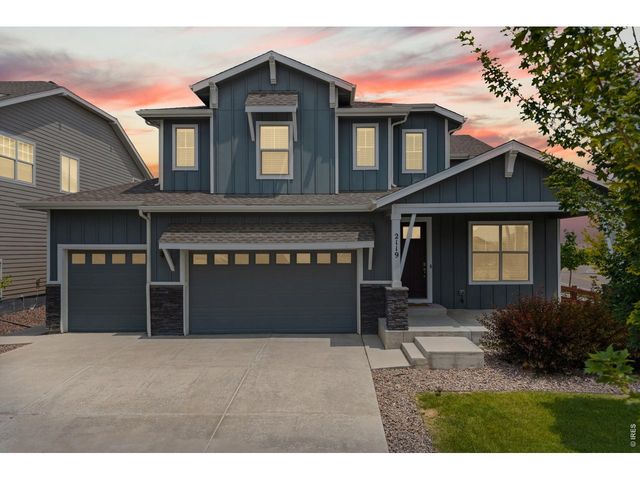 2119 Setting Sun Dr, Windsor, CO 80550