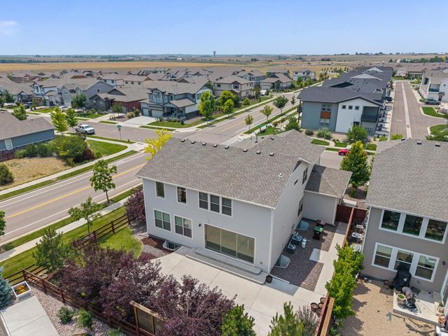 2119 Setting Sun Dr, Windsor, CO 80550