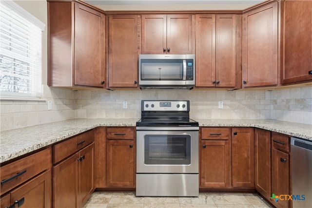 37 Buckskin Loop, Belton, TX 76513