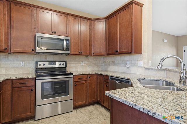 37 Buckskin Loop, Belton, TX 76513