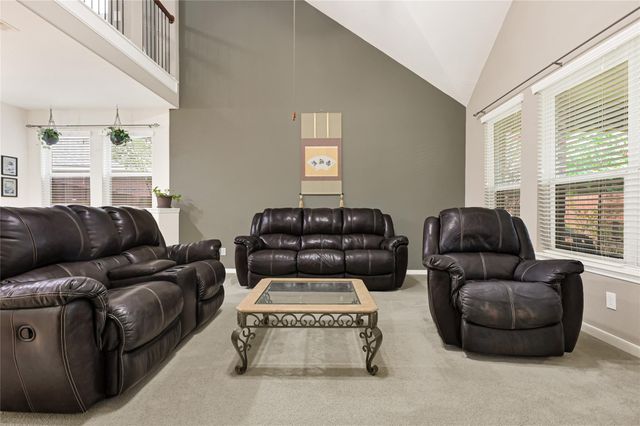 20523 Stoneroses Trail, Richmond, TX 77406