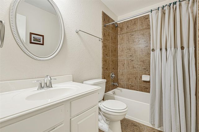 20523 Stoneroses Trail, Richmond, TX 77406