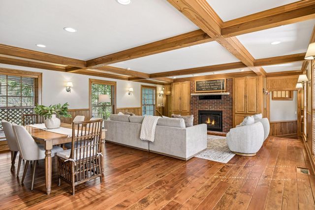 6120 Hadley Avenue S, Cottage Grove, MN 55016