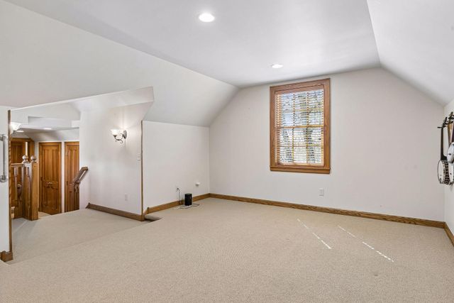 6120 Hadley Avenue S, Cottage Grove, MN 55016