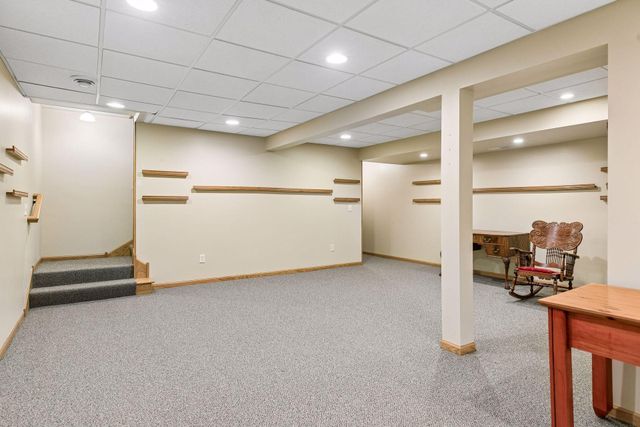 6120 Hadley Avenue S, Cottage Grove, MN 55016