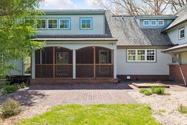 6120 Hadley Avenue S, Cottage Grove, MN 55016