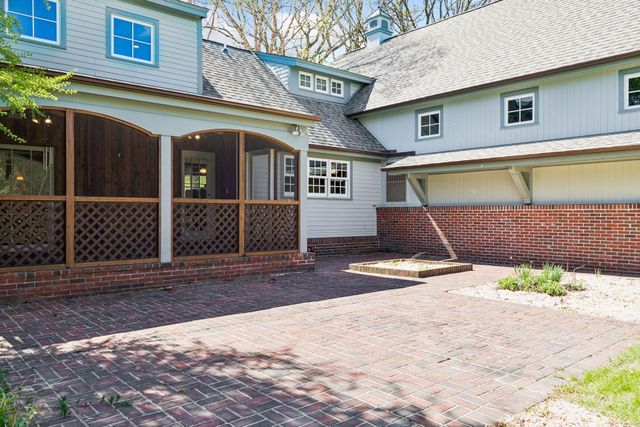 6120 Hadley Avenue S, Cottage Grove, MN 55016