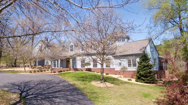 6120 Hadley Avenue S, Cottage Grove, MN 55016