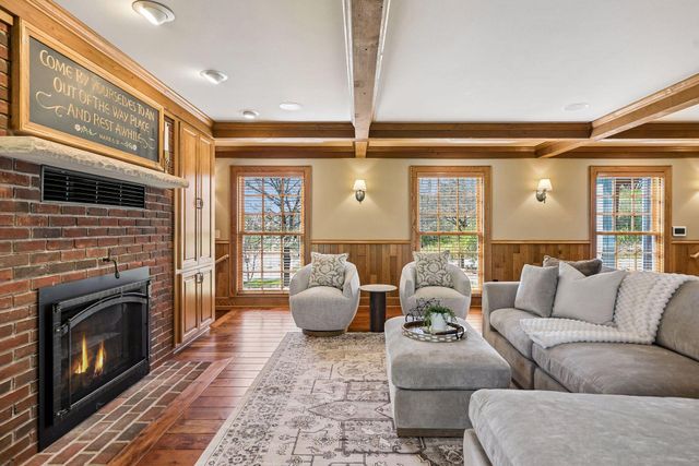 6120 Hadley Avenue S, Cottage Grove, MN 55016