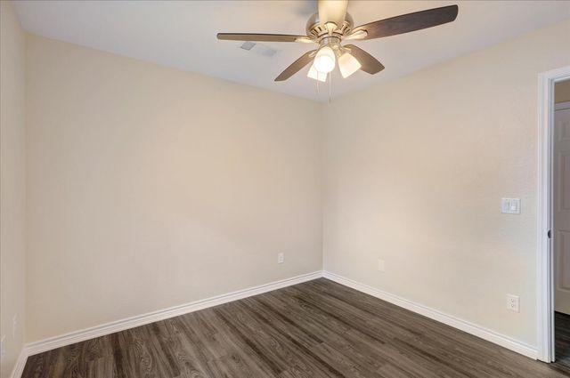 108 W College Street, Leonard, TX 75452