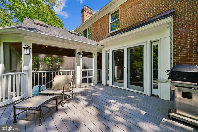 6904 EARLSGATE WAY, North Bethesda, MD 20852