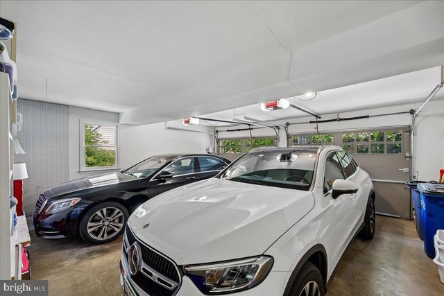 6904 EARLSGATE WAY, North Bethesda, MD 20852