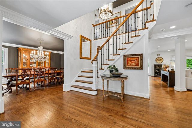 6904 EARLSGATE WAY, North Bethesda, MD 20852