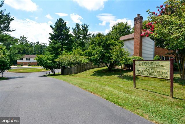 6904 EARLSGATE WAY, North Bethesda, MD 20852
