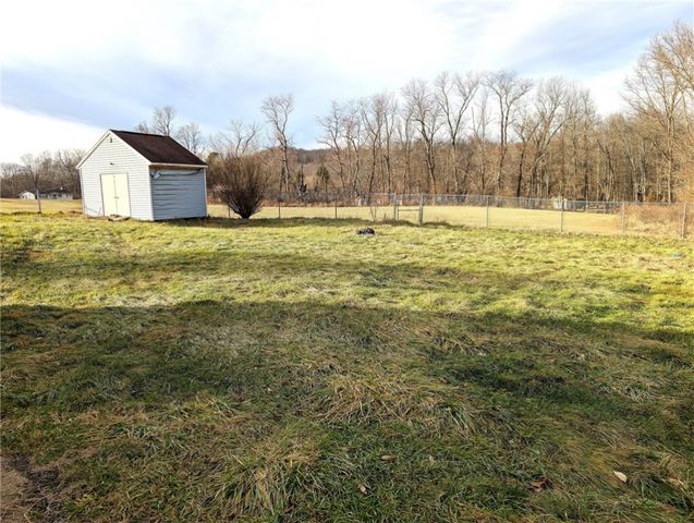 30 Province Hill, Nicholson Twp, PA 15461