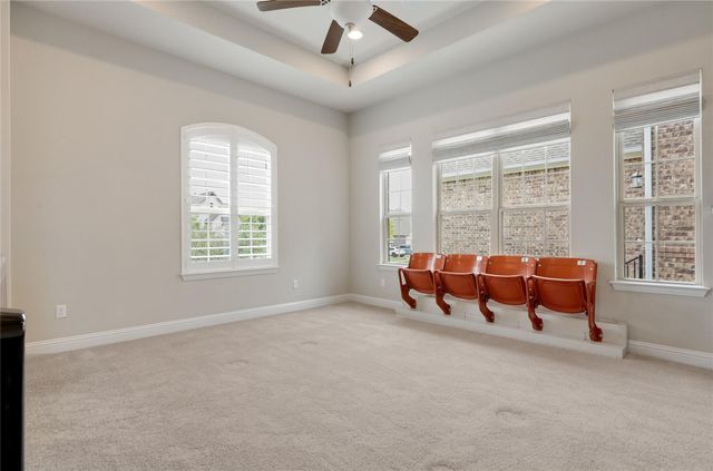 7425 Pace Ravine DR, Lago Vista, TX 78645