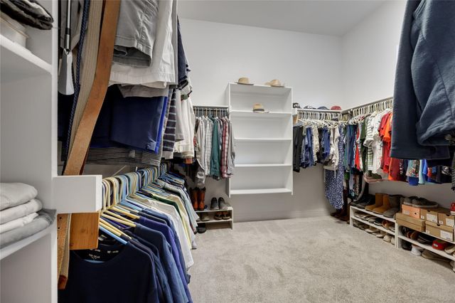 7425 Pace Ravine DR, Lago Vista, TX 78645