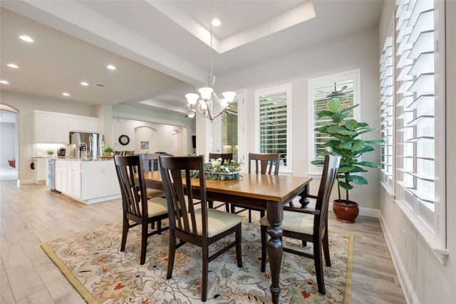 7425 Pace Ravine DR, Lago Vista, TX 78645