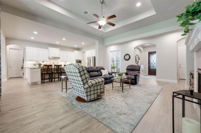 7425 Pace Ravine DR, Lago Vista, TX 78645