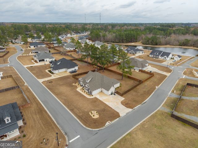 7280 Mill Ridge Drive, Hahira, GA 31632