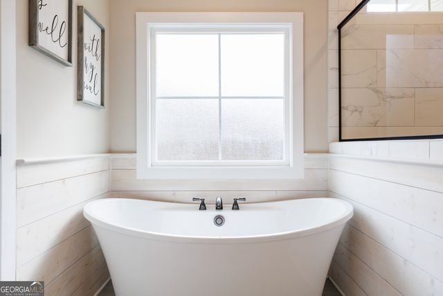 7280 Mill Ridge Drive, Hahira, GA 31632