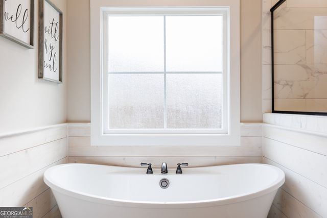 7280 Mill Ridge Drive, Hahira, GA 31632