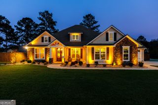 7280 Mill Ridge Drive, Hahira, GA 31632