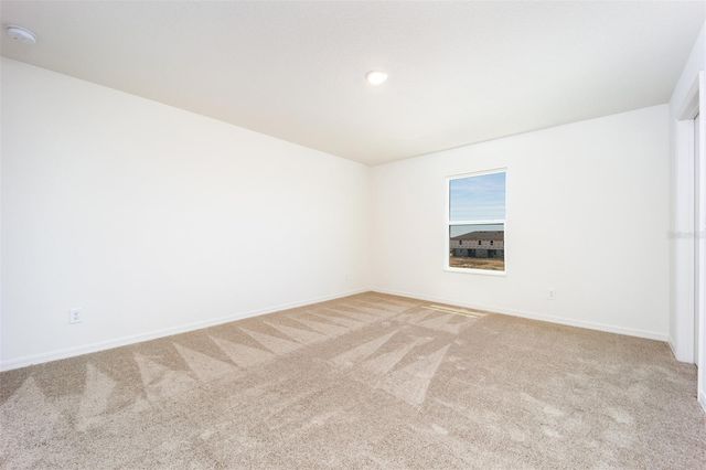 690 POPPY LANE, Dundee, FL 33838