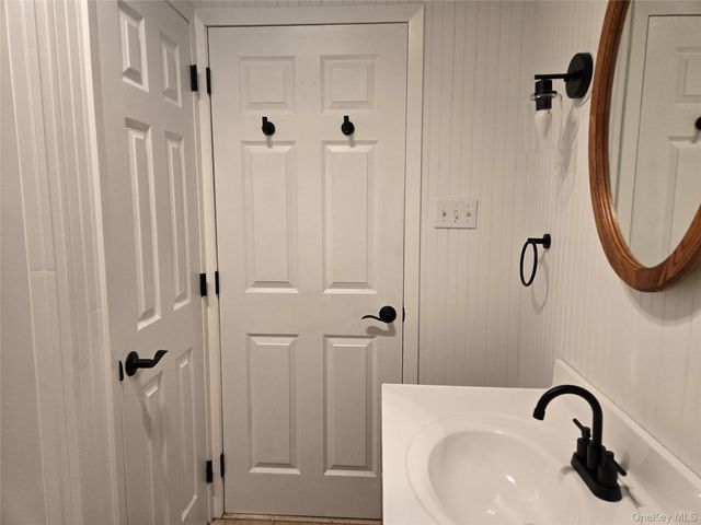 2758 N. Cedar Avenue, Ronkonkoma, NY 11779