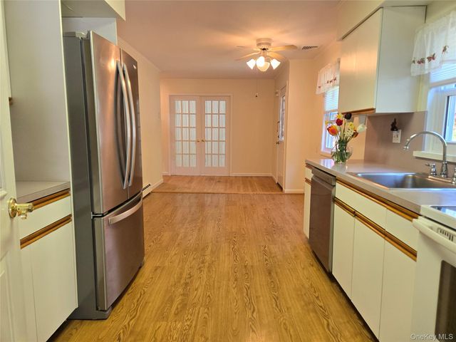 2758 N. Cedar Avenue, Ronkonkoma, NY 11779