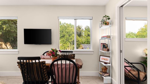 1208 Enfield RD 204, Austin, TX 78703