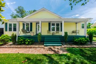 1247 South Pawnee Drive, Springfield, TN 37172