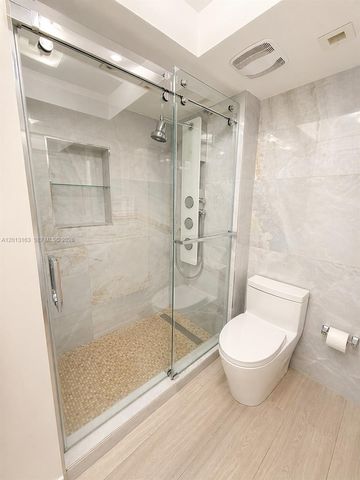 400 S Pointe Dr 707, Miami Beach, FL 33139