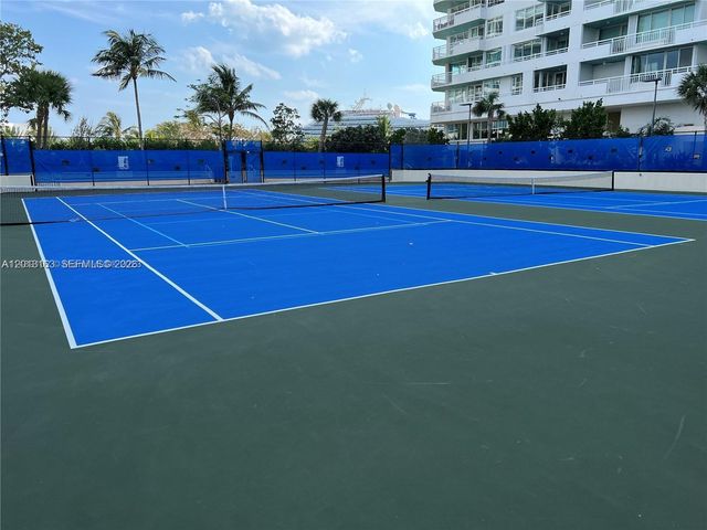 400 S Pointe Dr 707, Miami Beach, FL 33139