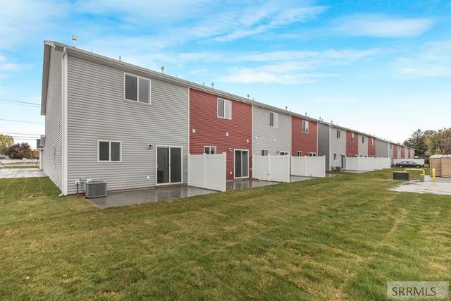 2379 Caddis Way, Idaho Falls, ID 83401