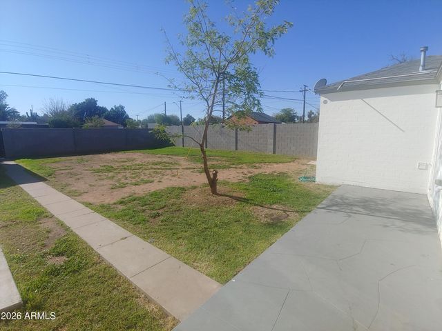 539 W WILSHIRE Drive, Phoenix, AZ 85003