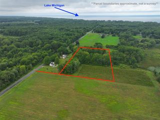 V/L 4.17A Coloma Road, Benton Harbor, MI 49022