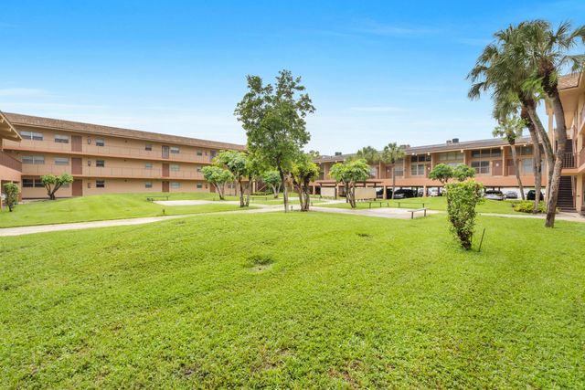 4171 NW 26TH Street T2, Lauderhill, FL 33313