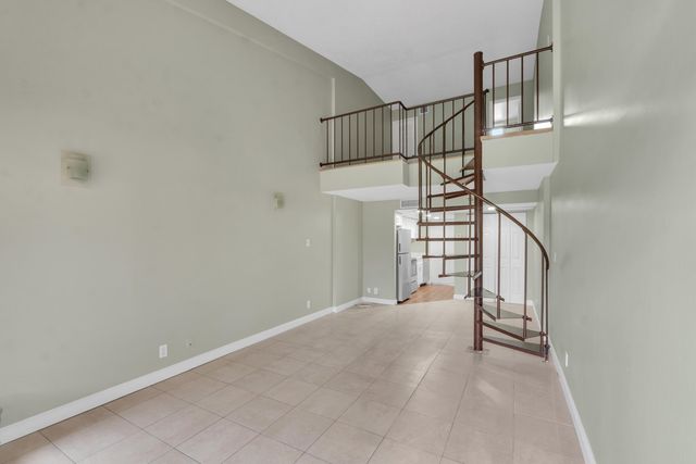4171 NW 26TH Street T2, Lauderhill, FL 33313