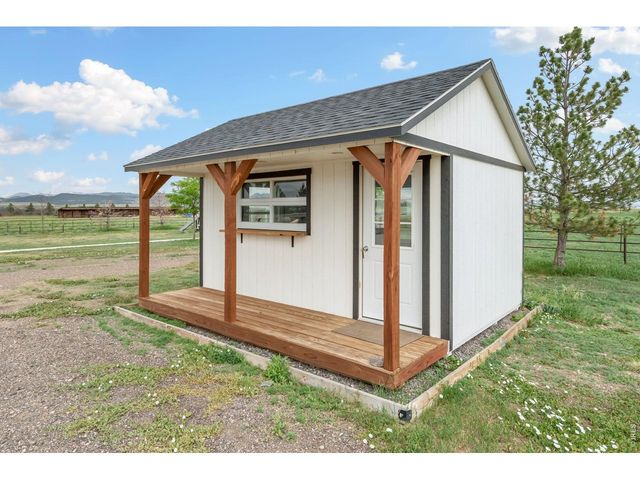 100 Curtis Lake Ln, Fort Collins, CO 80524